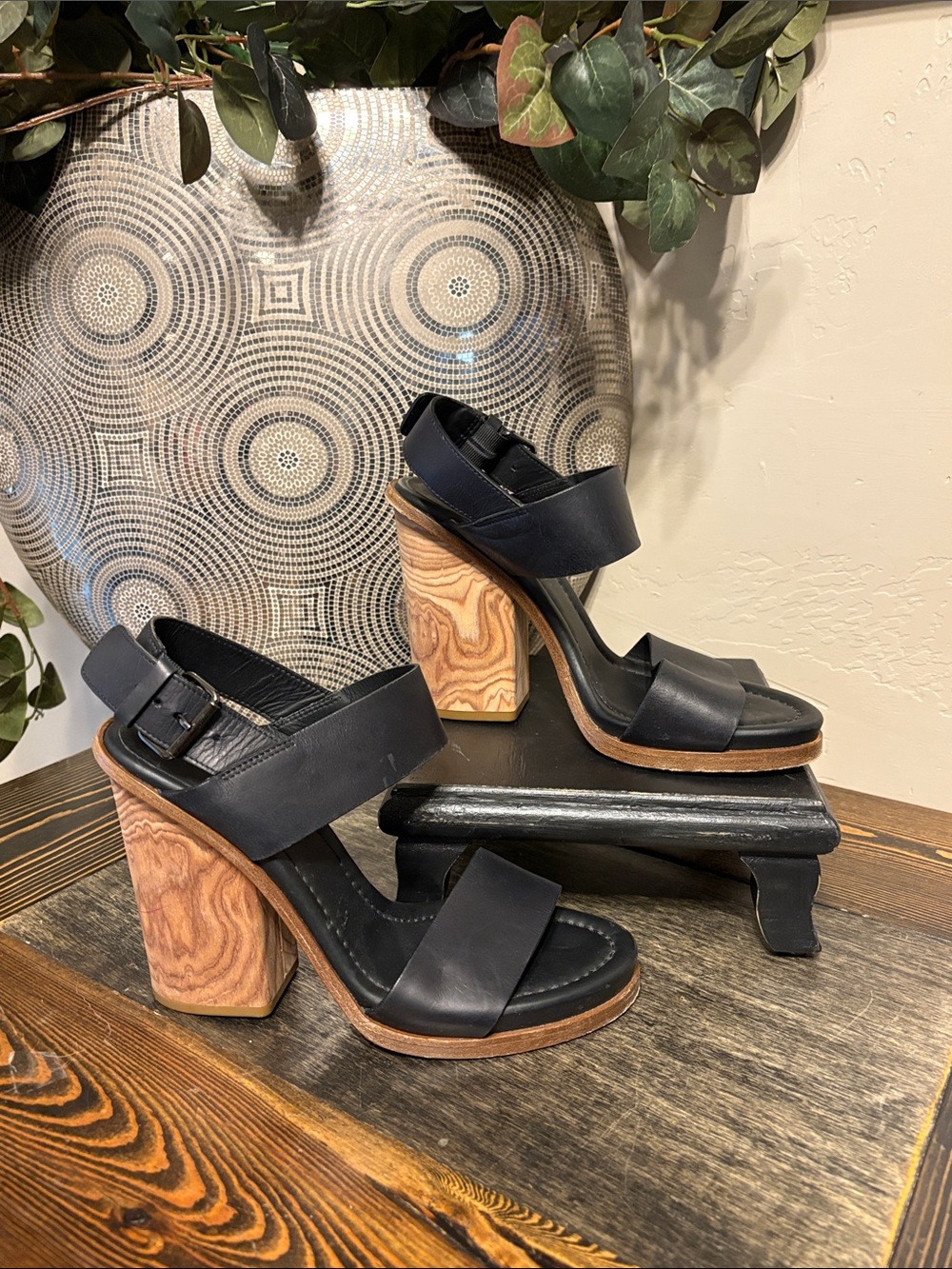 Vince Black Leather Sandals with Wood-Effect Block Heel